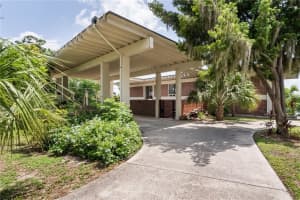 550 LAKE OTIS DRIVE, WINTER HAVEN, FL 33880 Sold 10/14/25