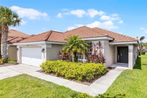423 PALOMA DRIVE, DAVENPORT, FL 33837 Sold 09/04/25