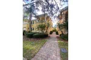 8561 Insular Ln, ORLANDO