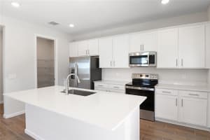 640 SUMMIT RIVER DRIVE, APOPKA, FL 32712 - MLS#MFRS5128223