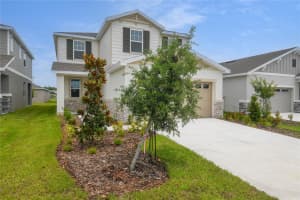 208 FLAG LILLY LANE, UMATILLA, FL 32784 - MLS#MFRS5128405