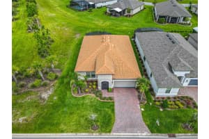 605 SAN AUGUSTO DRIVE, KISSIMMEE, FL 34759 - MLS#MFRS5128417