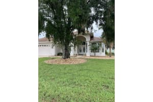6803 Hermitage Dr, LAKELAND
