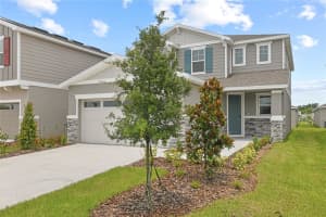 212 FLAG LILLY LANE, UMATILLA, FL 32784 Sold 11/08/25