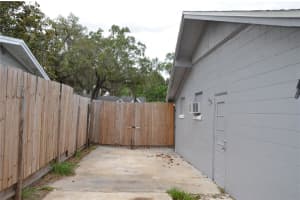 5810 PARADISE LANE, ORLANDO, FL 32808 Sold 07/28/25