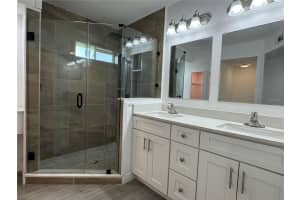 793 KENTUCKY AVENUE, UMATILLA, FL 32784 Sold 09/26/25