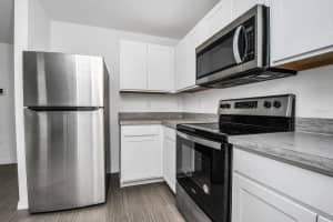 3262 WARSAW AVENUE SE, PALM BAY, FL 32909 - MLS#MFRS5128676
