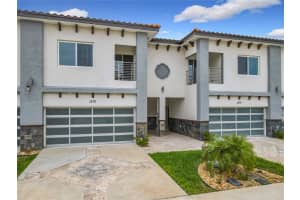 1870 Brentwood Ct, DAVENPORT