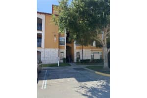 6169 METROWEST BOULEVARD, ORLANDO, FL 32835 Sold 08/26/25