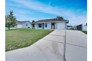 925 ROSWELL TERRACE, DELTONA, FL 32738 - MLS#MFRS5129003