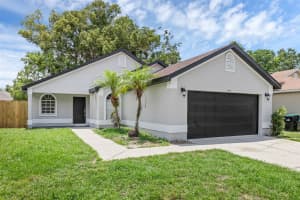 946 LITTLE CREEK ROAD, ORLANDO, FL 32825 Sold 08/01/25