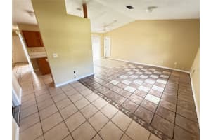 724 VERSAILLES LANE, KISSIMMEE, FL 34759 - MLS#MFRS5129187