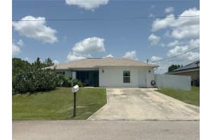 2714 49th St W, LEHIGH ACRES