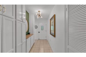 2727 EASTON TERRACE, LAKELAND, FL 33803 Sold 08/01/25