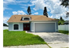 2405 QUEENSWOOD CIRCLE, KISSIMMEE, FL 34743 - MLS#MFRS5129236