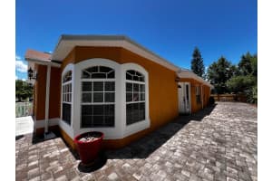 10207 CODY LANE, ORLANDO, FL 32825 Sold 08/29/25