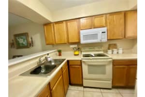167 SCOTTSDALE SQUARE, WINTER PARK, FL 32792 Sold 07/31/25