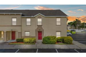 2867 Club Cortile Cir, KISSIMMEE