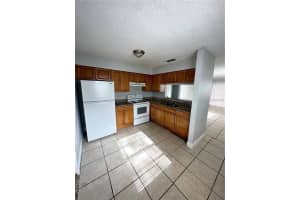 1348 FAIRWAY DRIVE, LAKELAND, FL 33801 - MLS#MFRS5129383