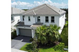 2621 CALISTOGA AVENUE, KISSIMMEE, FL 34741 - MLS#MFRS5129448