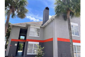 3100 Parkway Blvd #521, KISSIMMEE