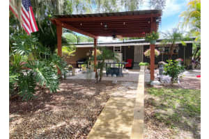 2082 STARBOARD DRIVE, GENEVA, FL 32732 - MLS#MFRS5129486