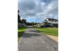 2082 STARBOARD DRIVE, GENEVA, FL 32732 - MLS#MFRS5129486