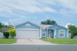 2773 Woodstream Cir, KISSIMMEE