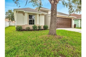 2810 Maguire Dr, KISSIMMEE