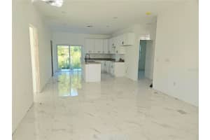 1236 VIRGINIA AVENUE, LAKELAND, FL 33805 Sold 10/15/25