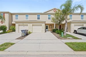 248 Arbor Lakes Dr, DAVENPORT