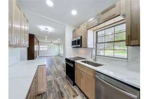 5312 KINGSWOOD DRIVE, ORLANDO, FL 32810 - MLS#MFRS5129817