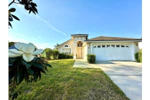 612 Troon Cir, DAVENPORT