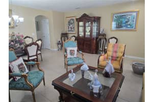 10722 CLOVER WALK DR, ORLANDO, FL 32825 - MLS#MFRS5129988