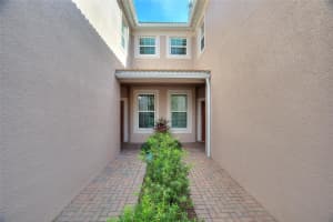 8309 BELLA VIDA CIRCLE, DAVENPORT, FL 33896 - MLS#MFRS5130189