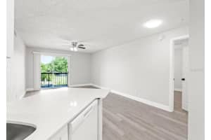 1932 LAKE ATRIUMS CIRCLE, ORLANDO, FL 32839 - MLS#MFRS5130236