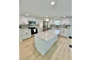 14675 CONGRESS STREET, ORLANDO, FL 32826 Sold 09/16/25