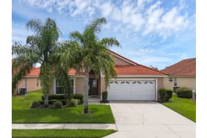 242 Saragossa Ave, DAVENPORT