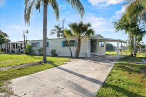 2004 LAKE ELLEN DRIVE, HAINES CITY, FL 33844 - MLS#MFRS5130479