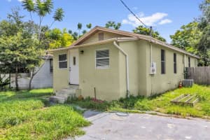 425 OBSERVATORY DRIVE, ORLANDO, FL 32835 - MLS#MFRS5130505