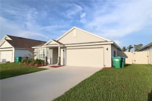 749 Nw 244th Dr Newberry, FL 32669 - Off Market