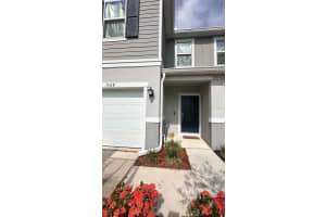 1528 Mirabella Cir, DAVENPORT
