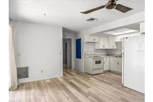 201 SWEETGUM COURT, WINTER SPRINGS, FL 32708 Sold 08/08/25