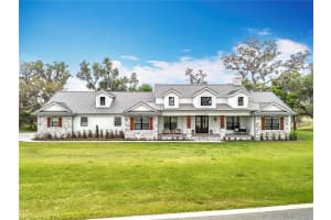 464 LONG AND WINDING ROAD, HOWEY IN THE HILLS, FL 34737 Sold 10/10/25