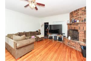 500 FOUNTAIN STREET, FRUITLAND PARK, FL 34731 Sold 09/22/25