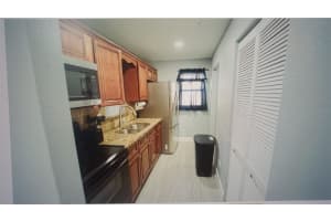 4526 KIRKLAND BOULEVARD, ORLANDO, FL 32811 Sold 08/18/25