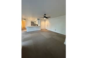 7280 Westpointe Blvd #823, ORLANDO