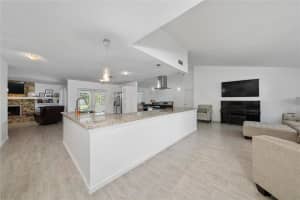 8442 CEDAR COVE DRIVE, ORLANDO, FL 32819 Sold 10/03/25