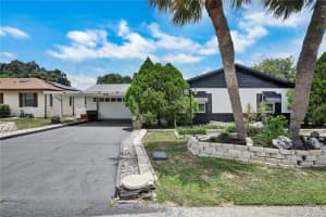 34 Juniper, DAVENPORT