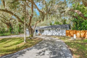 5525 ALLIGATOR LAKE ROAD, ST CLOUD, FL 34772 Sold 11/10/25